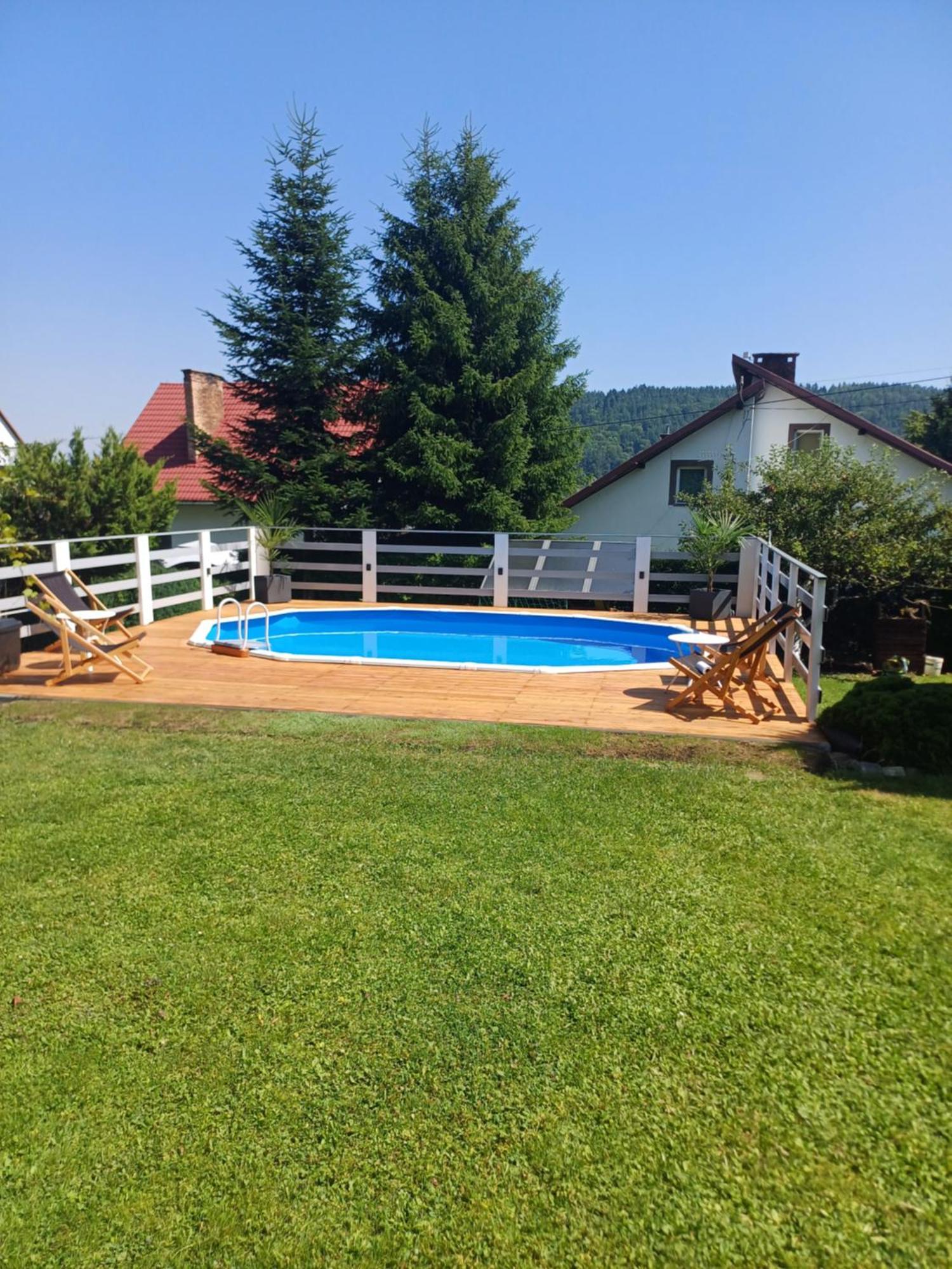 Pokoje Rodis Ustrzyki Dolne Exterior photo